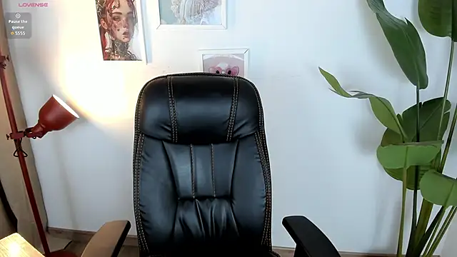 Chat XXX Live Laukyubey1