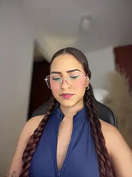 Chat +18 de gretta_kler1 ao vivo