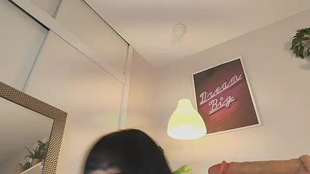 Jade-Naughty Chat XXX live