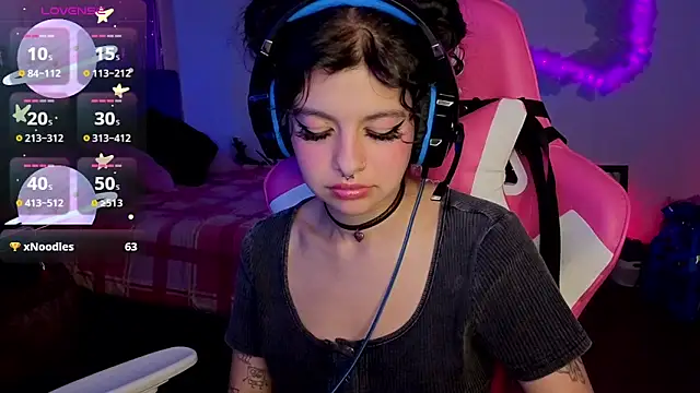 larah_uwu 라이브 XXX 채팅