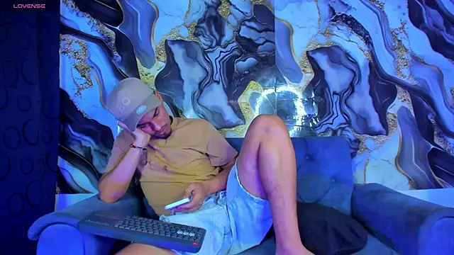 Ares_DAMM Pertunjukan Webcam