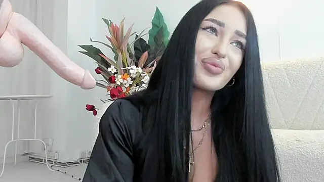 EmeraldKatt Webcam show