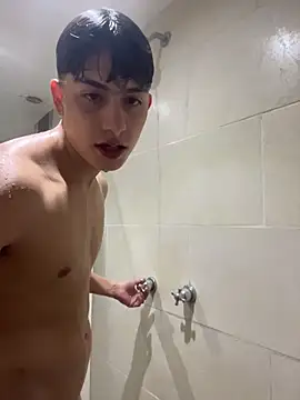 Lander_Cruz's Live XXX Chat