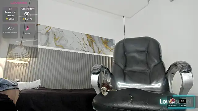 Dyla_n18 live XXX chat