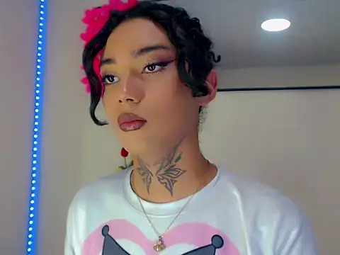 Darianna_An Webbikameraesitys