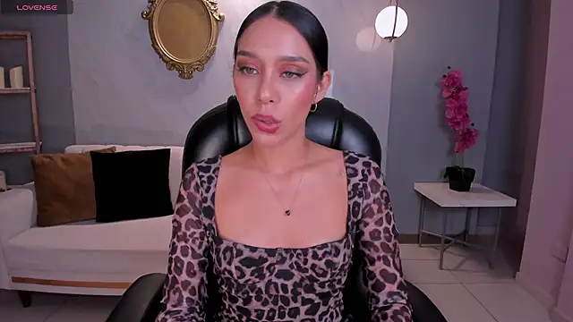 AmaliaCrus' Live XXX Chat