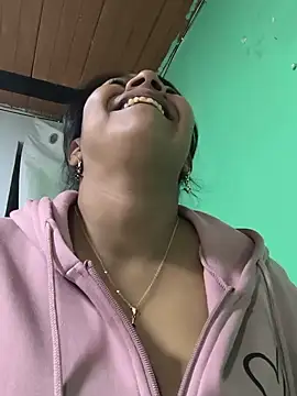 แชท XXX สดของ Tamaraxxx_hot