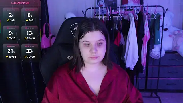 AmyVibess: онлайн-секс-чат