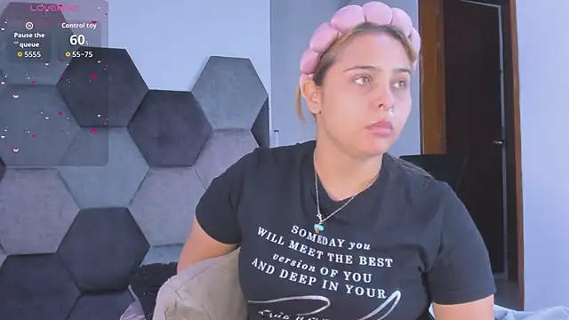 Živý XXX chat MikaelaStone