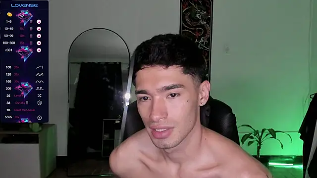 Damon__333 Webcam Show