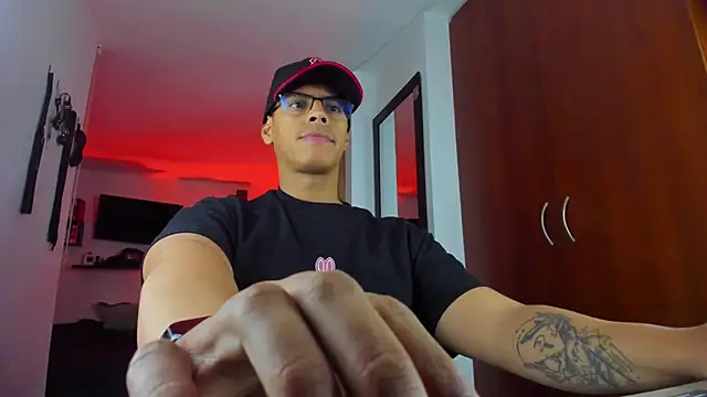 _John_Boy_ Live XXX-chat