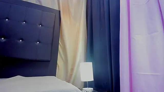 Show de lion_180 na webcam