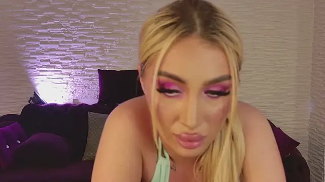 BlondieXStar live XXX chat