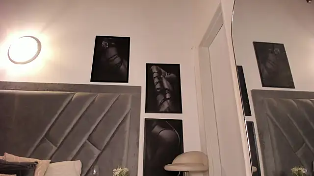 Živý XXX chat brenda_nova18
