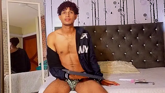 دردشة Alex_Bloom الجنسية المباشرة