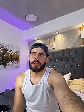 DomBoy_ Show in webcam