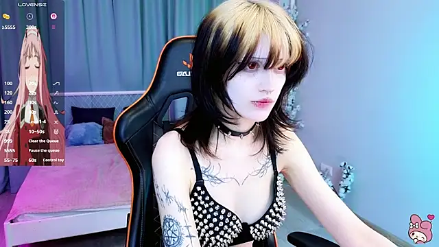 Setsunai_ Chat XXX in diretta