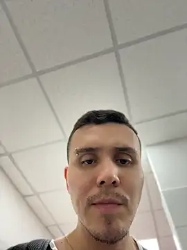 Chat XXX ao vivo de adam-rivera