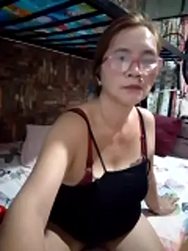 SexyHottMom Webcam show