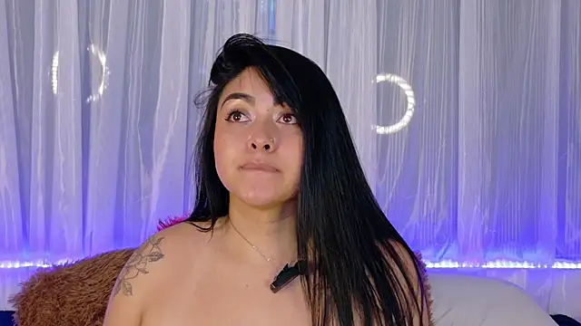 Victoria_J Chat XXX in diretta