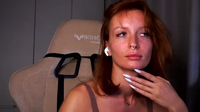Liuba_Fox Live XXX-Chat
