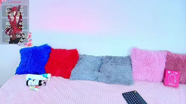 Cloee_Lovee: онлайн-секс-чат
