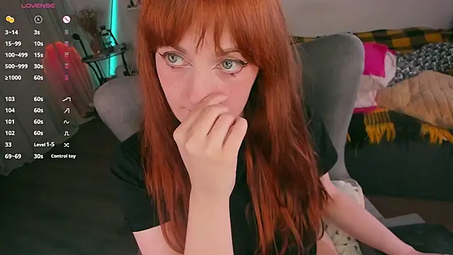 دردشة Alice_CutePerv الجنسية المباشرة