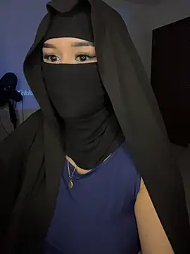 Chat +18 de rhizanthella_ ao vivo