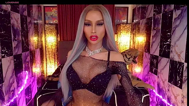 SeductiveSamanthaTS 现场XXX聊天
