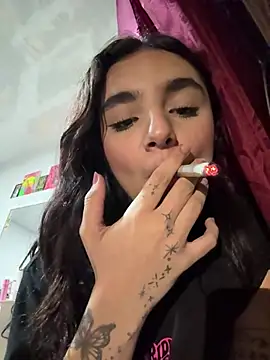 Abriil_cutee Chat XXX in diretta