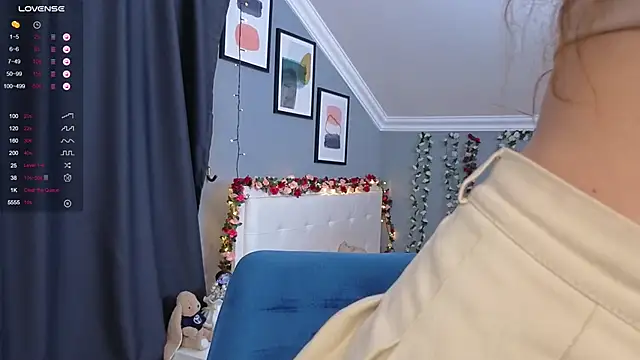 Czat XXX na żywo – Lili_Torin