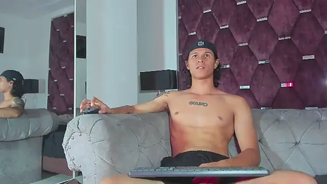 TonyBenedetti Show Webcam