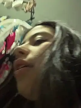 majo_gallego Adlı Modelin Canlı XXX Sohbeti