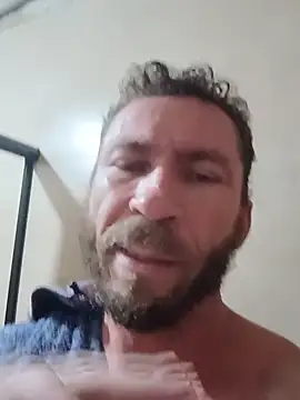 RobertoLuiz84 Live XXX-Chat