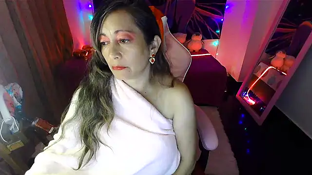 Melanyy_100's Live XXX Chat