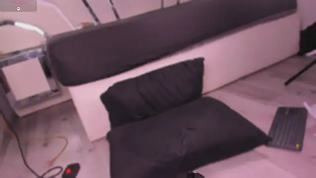 XXX chat uživo modela Kendall__evanss