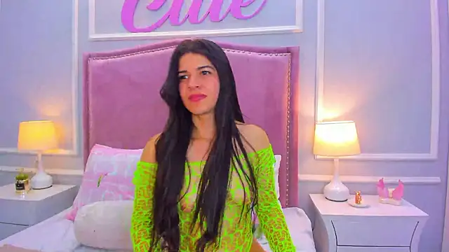 دردشة IsaRivera الجنسية المباشرة