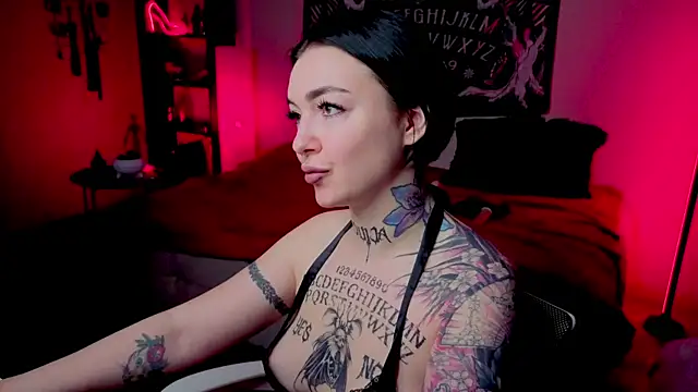 Magic_Allie 在線直播表演