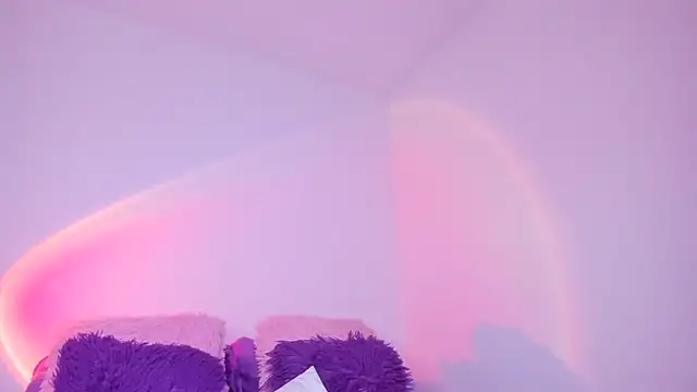 HeidyRousse's Live XXX Chat