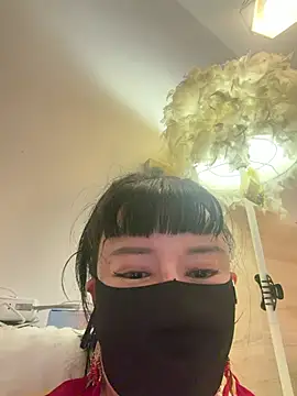 Mia-zhan 网络视讯表演