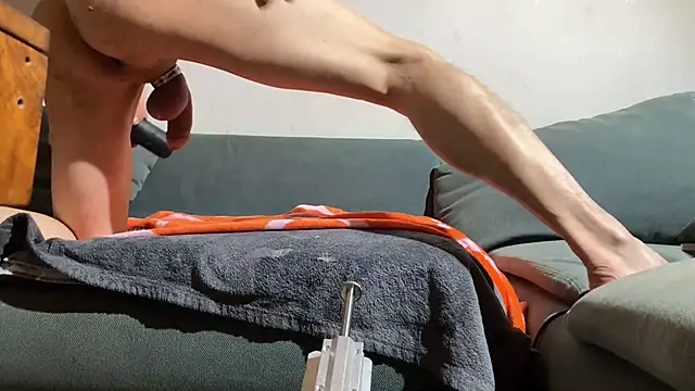 devote_schlampe00: вебкам-шоу