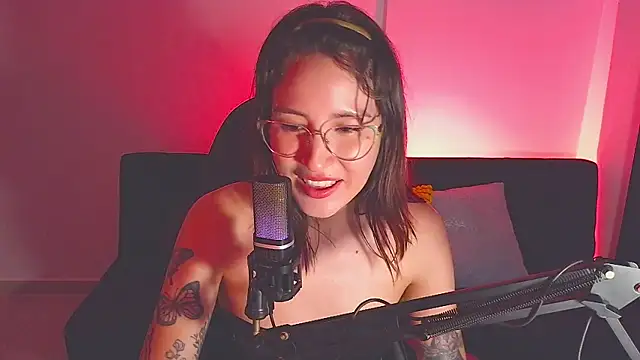 Chat XXX ao vivo de Yuliennegg