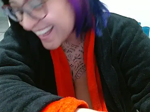 vaholiver Live XXX Chat
