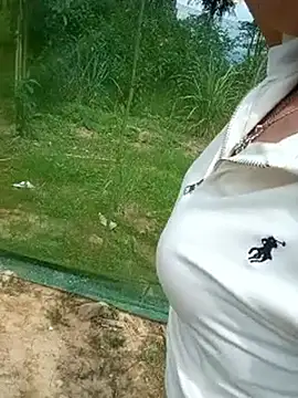 Chat XXX Live Lunababy3