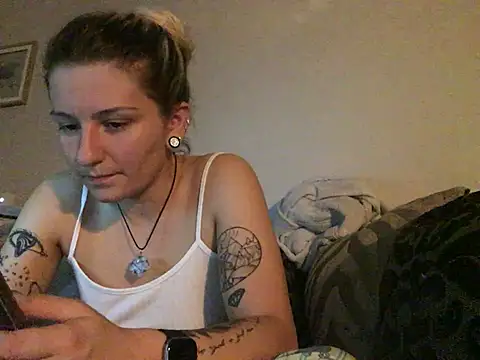 xxamyleighxx Adlı Modelin Canlı XXX Sohbeti