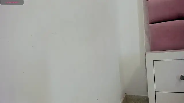 Chat +18 de miajhonsonx ao vivo