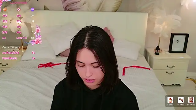 Lunaa_Babygirl's Live XXX Chat