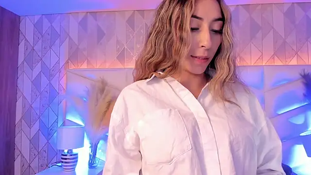 Lizzi_Hotman_: απευθείας συνομιλία ΧΧΧ
