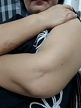 piryasharma005 웹캠 쇼