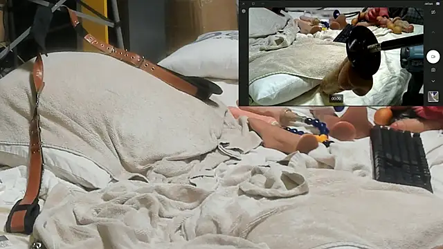 XXX chat uživo modela anal4dan